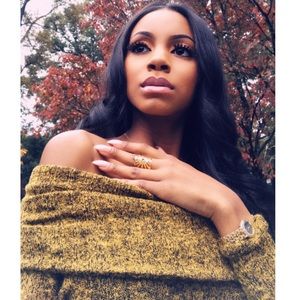 Meet your Posher, Lorna